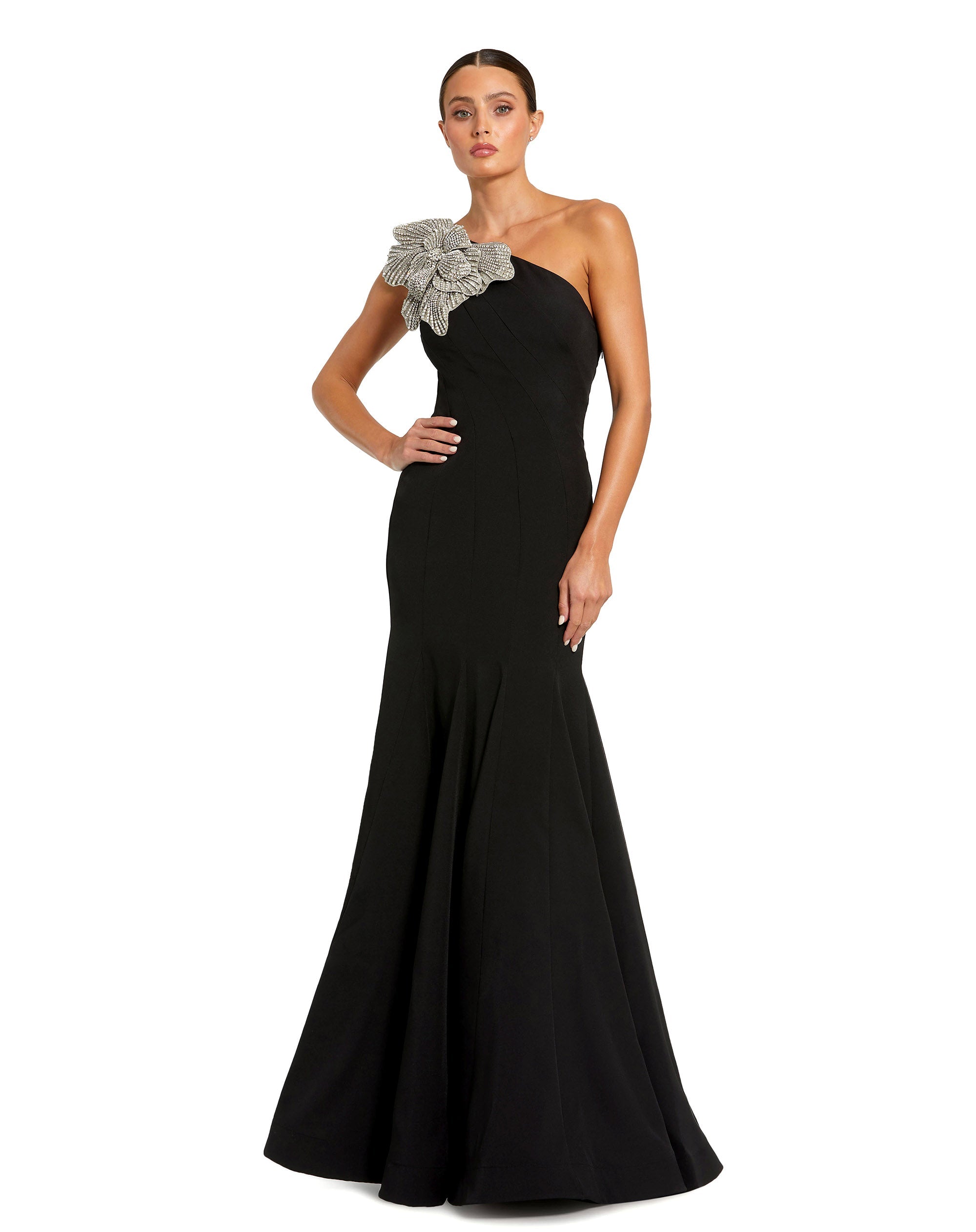 Shop Crepe One Shoulder Gown With Flower Online