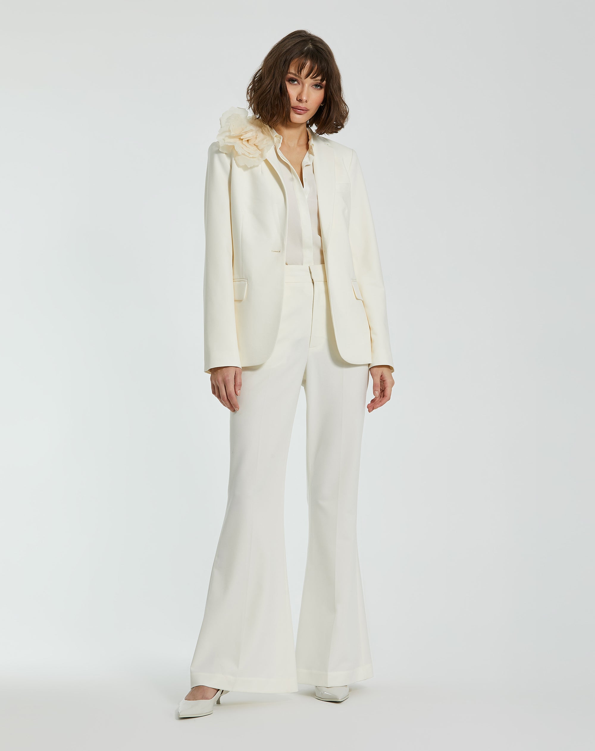 Shop Classic Crepe Blazer Jacket With Flower Online